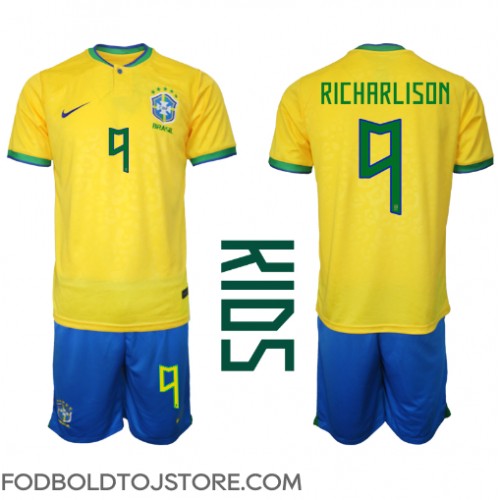 Brasilien Richarlison #9 Hjemmebanesæt Børn VM 2022 Kortærmet (+ Korte bukser)